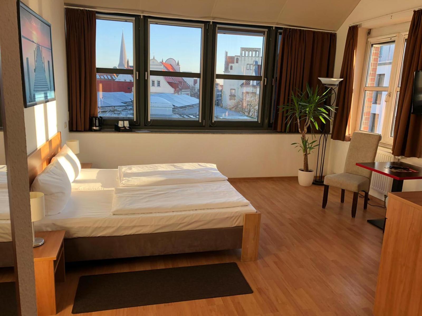 Hotel Am Hopfenmarkt Rostock Buitenkant foto